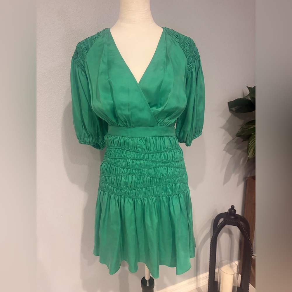 Ted Baker | dress size Size 1 smocked dress